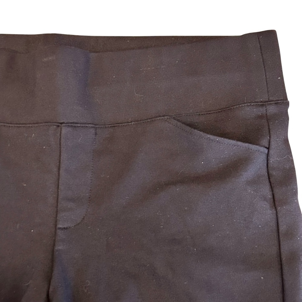 Torrid Pixie Black Capris 18/20 Short - image 3